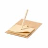 Magnetischer Notizblock mit Bleistift in Aktion